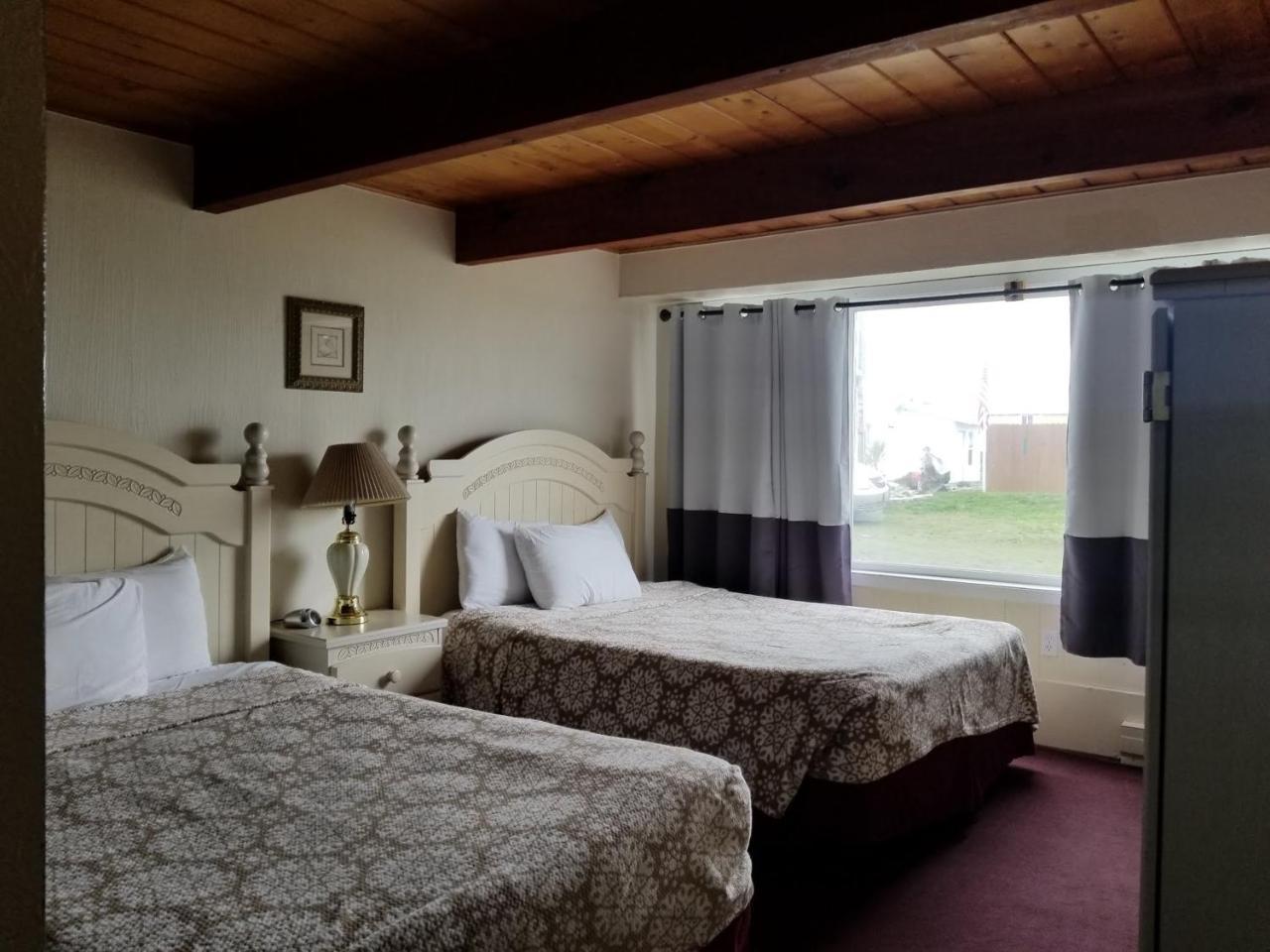 Islander Westport Hotel Eksteriør billede