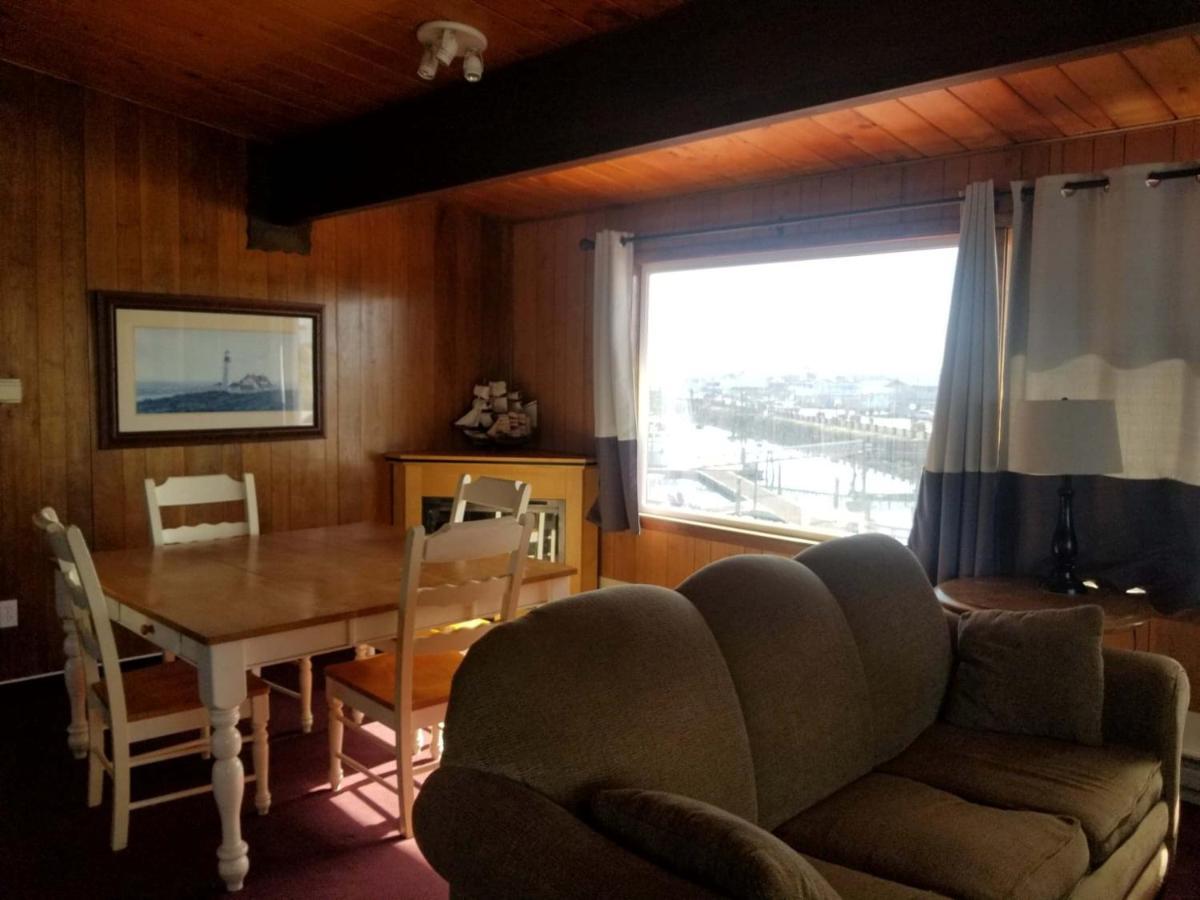 Islander Westport Hotel Eksteriør billede