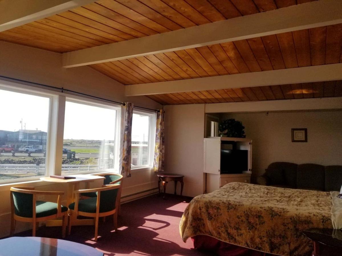 Islander Westport Hotel Eksteriør billede