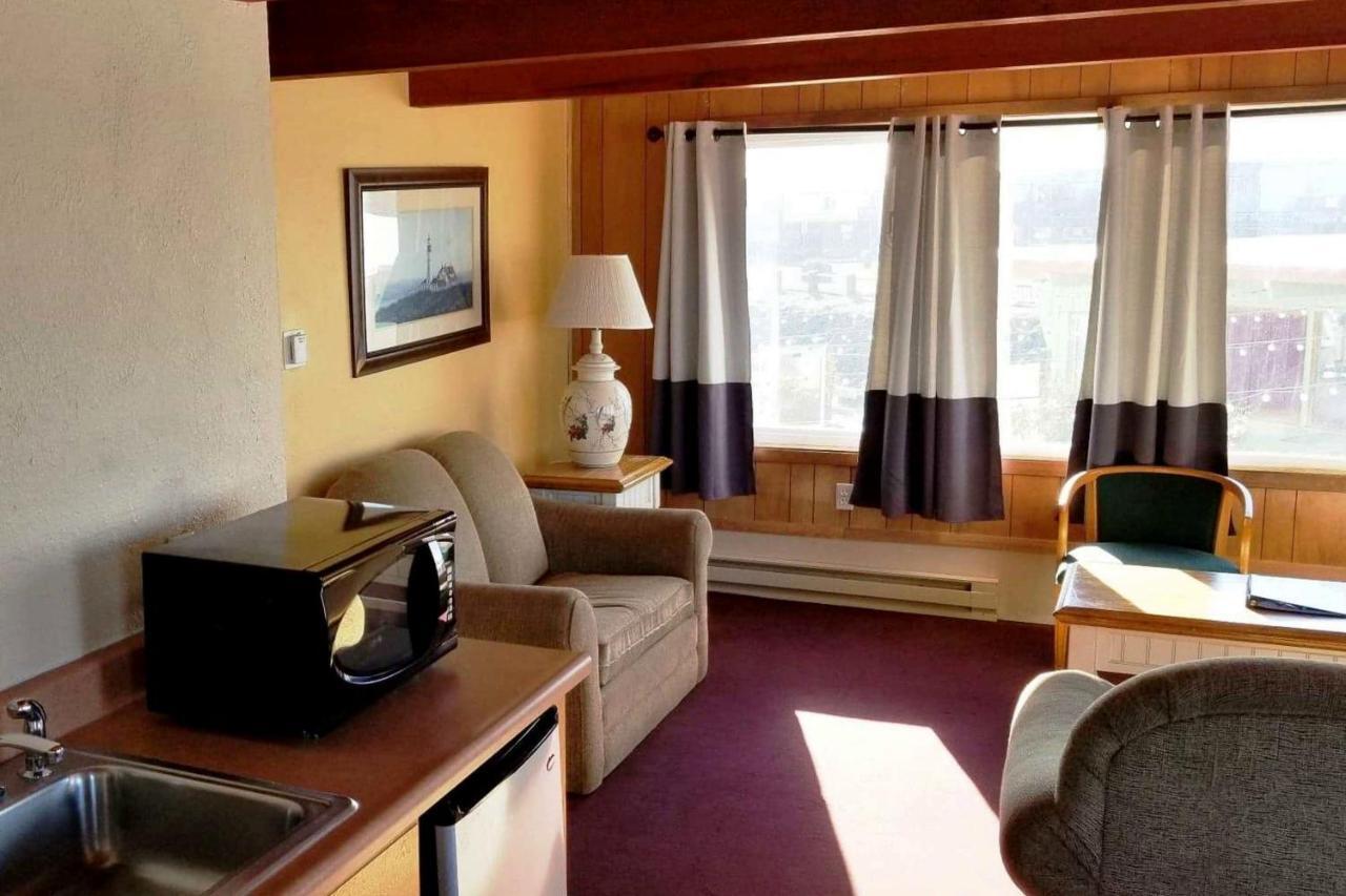 Islander Westport Hotel Eksteriør billede