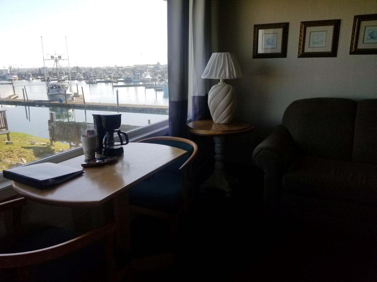 Islander Westport Hotel Eksteriør billede